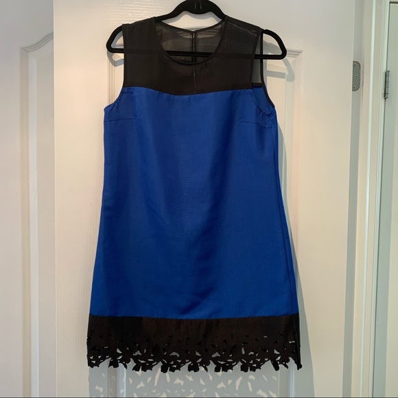 ⭐️ Sarah Stevenson x Target Blue Lace Hem Dress - Picture 2 of 6